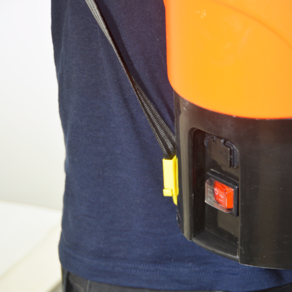 Electrostatic-Backpack-Sprayer-Button